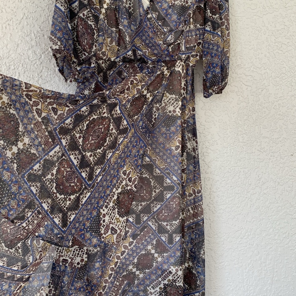 Calvin Klein Faux Wrap Chiffon Printed High low bohemian style dress. - Picture 8 of 13